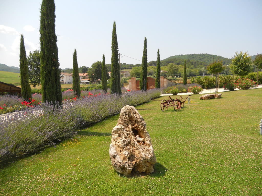 Agriturismo I Granai Crocemaroggia Esterno foto