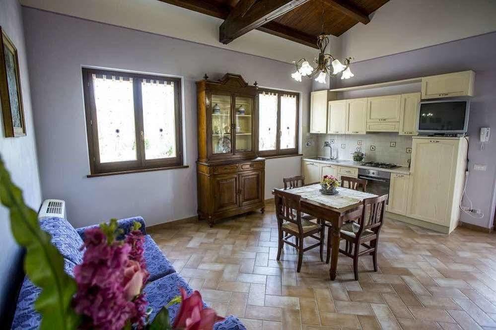 Agriturismo I Granai Crocemaroggia Esterno foto