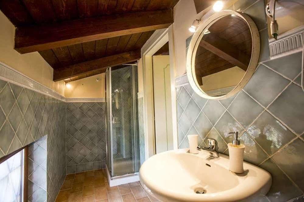 Agriturismo I Granai Crocemaroggia Esterno foto